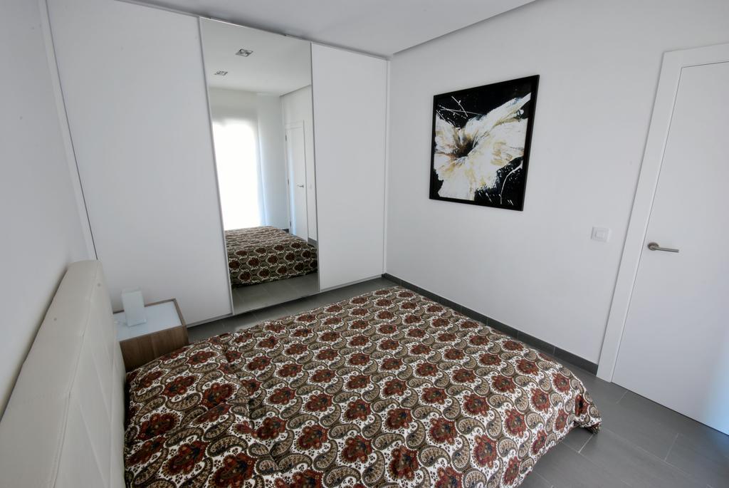 Gran Via Sdb Apartment Barcelona Exterior photo